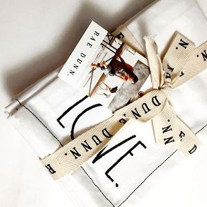 RAE DUNN table napkin set